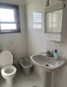 Ocean Side Harbour Paradise Apartment - Image 2