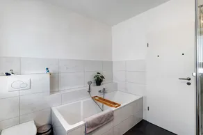 Apartamento de Férias 'Am Storchennest' com Varanda e Wi-Fi - Image 4