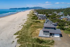 Oceanfront Beach Cottage - Image 5