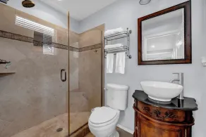 River Oaks Place - Image 3