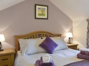 1 bedroom accommodation in Newton Le Willows - Image 4