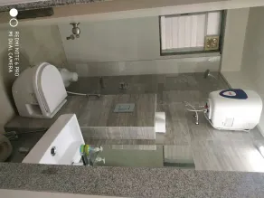 2 Bedroom apartment with balcony.. close to Sula Vinyard - Image 2