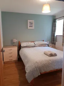 Conversion amicale de chien et de famille avec 2 chambres dans un cadre champêtre - Image 3
