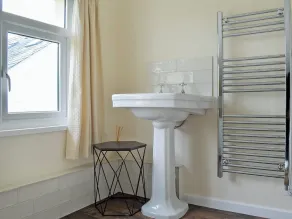 5 chambres à coucher à Newquay - Image 3