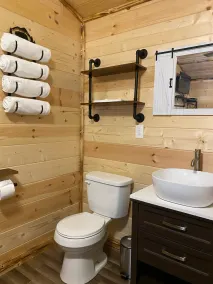 Hunters Hideaway - Image 2