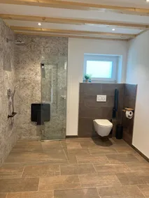 Casa vacanze 'Kapellenhof 3 Ferienwohnungen' con terrazza in comune, giardino in comune e Wi-Fi - Image 2
