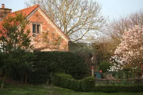 Medieval Cottage in rural Monmouthshire. - Image 5