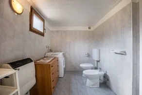 Holiday Home \"Camilla\" with Lake Views, Garden & Wi-Fi - Image 4