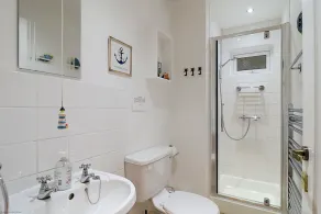 Helms House - Image 4