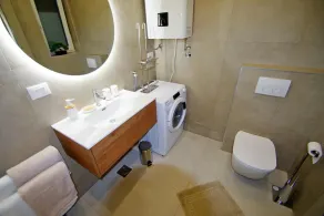 Modern holiday apartment in the peaceful village of Štinjan, near Pula - Image 5