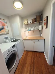 Pittoreska södra hus med pool och sjö - Image 3
