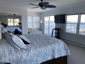 Waterfront Serenity - Image 5