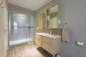 Queensrest - Image 5