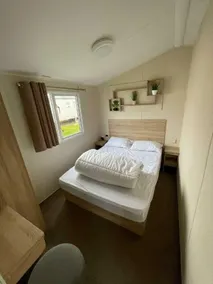 Broadland Sands - Holiday Accommodation 21136 - Image 2