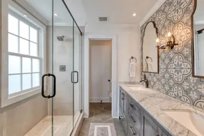 WANDERLUST ~ Stunning 3 Bed, 3 Bath Retreat in Peaceful Neighborhood w/ Pool! - Image 4