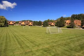 3 Bedroom Loft, 2 Bath @ Trout Creek Condo 129 - By Outdoor Pool - Image 3