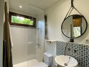 Pine Lodge - luxurious bungalow in nature - Image 3