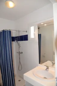 3-Schlafzimmer-Haus mit Pool nahe dem Strand - Image 3