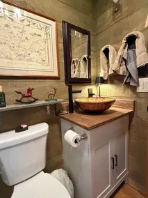 Dogs Love The Tack Room Cottage in Camden SC Horse Country - Image 4