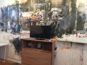 Downtown Art Studio Apartment - Image 2