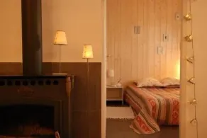 Yndig gæstelejlighed ved poolen - Image 3