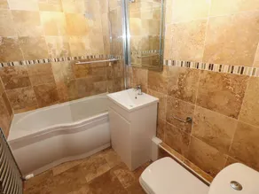 15 Lawnswood - Image 5