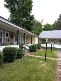 Amanda's Village - Image 4