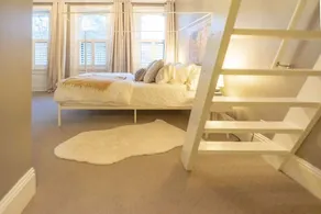 Elegant & Spacious 2BR Lafayette Square Home - Image 3