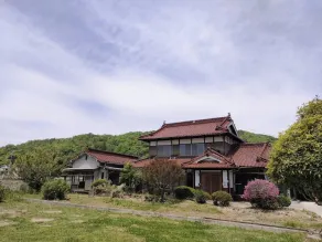 A nostalgic space Relax and unwind in a fully equ / Mihara Hiroshima - Image 3