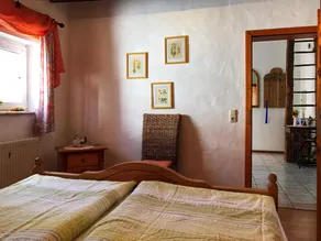 Spacious vacation apartment with separate entrance and wonderful view - Image 3