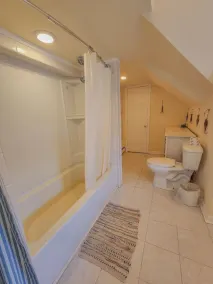 5 Suite in 1820`s house Open Hearth Inn - Image 4
