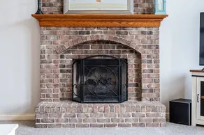 WATERFRONT LUXURY HOME WILL FEEL LIKE A RESORT FOR 12 or More - Image 3