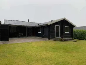 5 Star Holiday Home in Alsgarde - Image 4