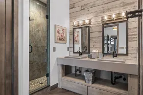 Skyes Peak - Luxury Mountain Retreat with Breathtaking Views - Image 3