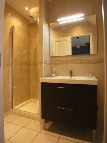 Gîte-Familie-Ensuite mit Bad-Terrasse-Gîte Abricot - Image 3