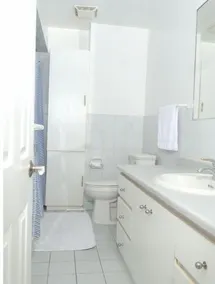 3 Bedroom Bungalo Spacious - Image 3