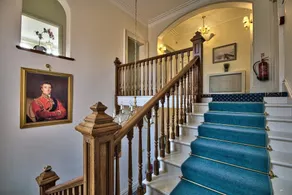 Acomoda 27 - Milton House: Grand Country Residence - Image 3