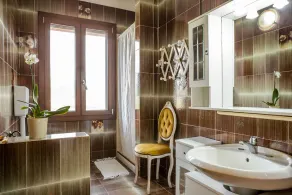 Charming small villa with outdoor area with private access nearby the sea - Image 2