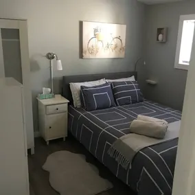 TOTAL RENOVATED Sauble Beach Cottage - Image 3