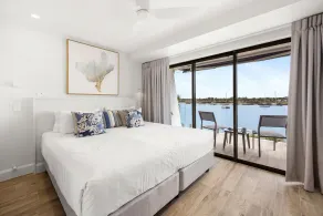 Modern Waterfront - Image 4