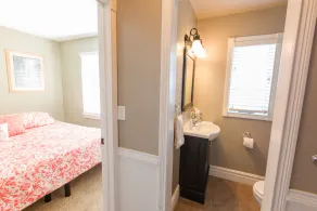 Enjoy a Beautiful Colonial Home and All The Kansas City Area Has to Offer - Image 3
