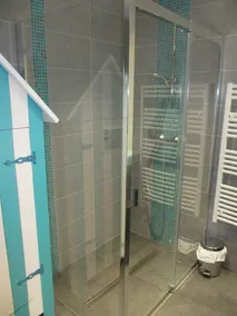 Résidence LES LANDES. Plage des Bourdaines à pied. Villa patio pour 6 personnes. - Image 4
