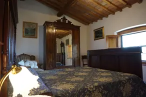Apartment in the Tuscan countryside with Wi-Fi and parking - Image 5