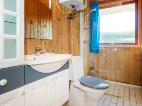 4 person holiday home in Ulfborg - Image 3