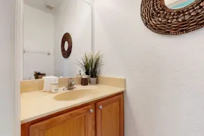 Charming home with private hot tub and space for the whole family - Image 4