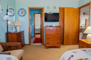 Hobbs Realty - “Sea Witch Cottage” | Beautiful Ocean Home w/ Stunning Panoramic Views - Image 5