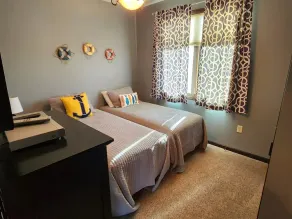 Luxury Lakeside Bridges Bay Condo - Image 5