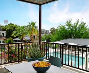 Fully Renovated & Stylish 1BR Suite with Balcony and Free Wi-Fi. - Image 4