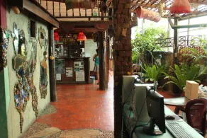 Shanti Lodge Bangkok - Image 2