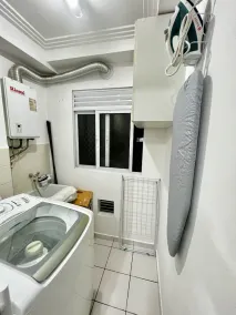 Lindo apartamento, ótima localização! - Image 2